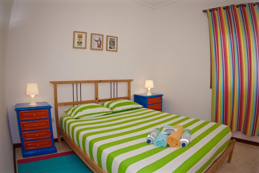 Oporto Surf Camp Hostel Esmoriz Δωμάτιο φωτογραφία